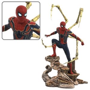 Avengers: Infinity War Gallery Iron Spider-Man Statue