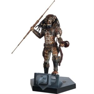 Predator 2 Mega City Hunter Predator Figure with Magazine