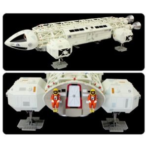 Space 1999 Eagle Transporter 1:48 Scale Model Kit