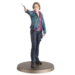 Harry Potter Hermione Granger 7th Year Figure with Magazine