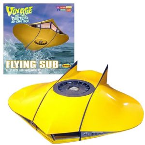 Voyage to the Bottom of the Sea Flying Sub 1:32 Model Kit
