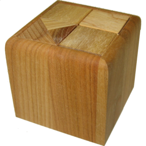 Eight Houses (with box)