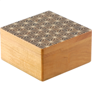 Twist Box – Kuroasa