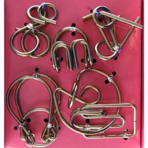 Hanayama Wire Puzzle Set – Pink