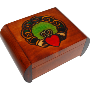 Claddagh Secret Box – Brown
