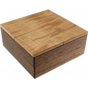 Karakuri Twist Box – Walnut